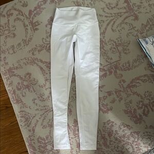 Lulu Lemon White High-Waisted Leggings